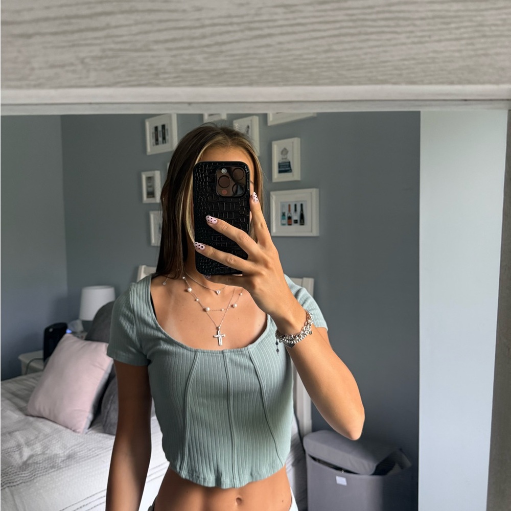 Women's Ribbed Green Top